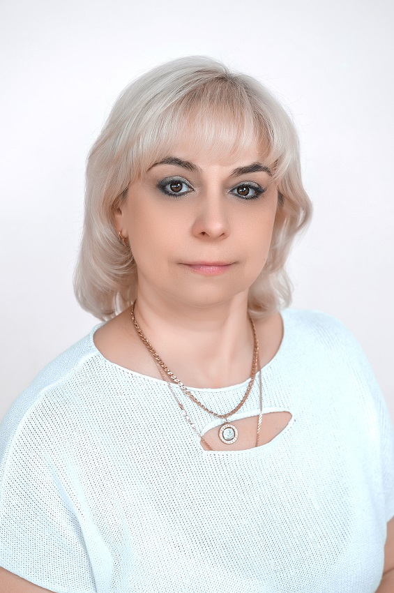 Шабунас Елена Владимировна.